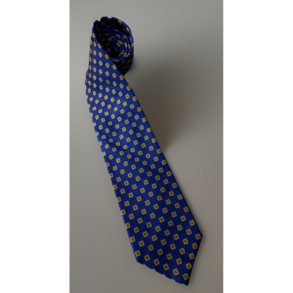 Hickey Freeman Neckwear Tie Blue Gold Medallion Pattern USA 100% Silk JBHS